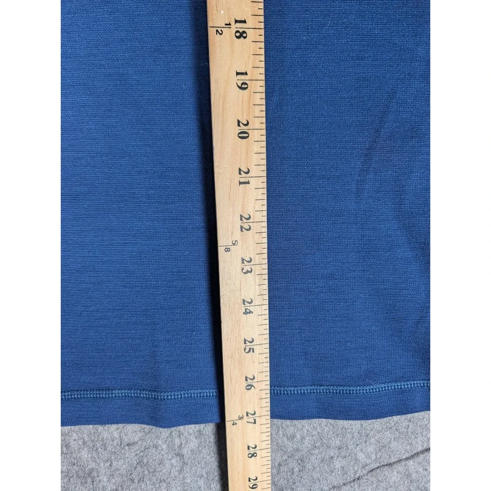 The North Face Mens Navy Blue Long Sleeve Crew Neck Base Layer Top S